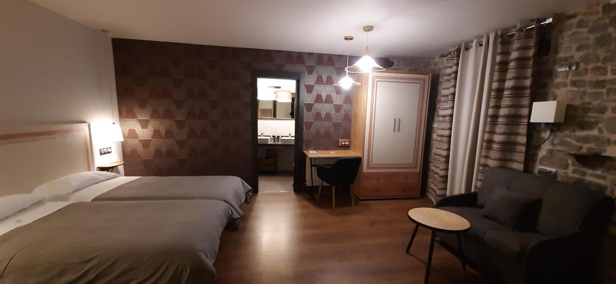 Hostel-Albergue Monte Perdido Torla Rom bilde