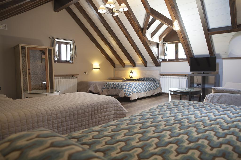 Hostel-Albergue Monte Perdido Torla Eksteriør bilde