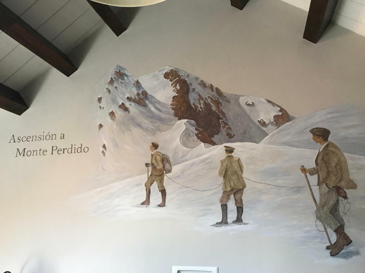 Hostel-Albergue Monte Perdido Torla Eksteriør bilde